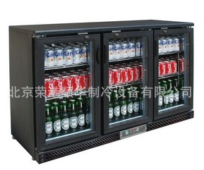 “流連往復(fù)”【飲料展示柜】的強大功能讓消費者心折